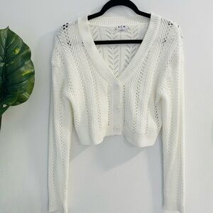 🤍 ARDENE White Knit Button Up Cardigan Size Medium